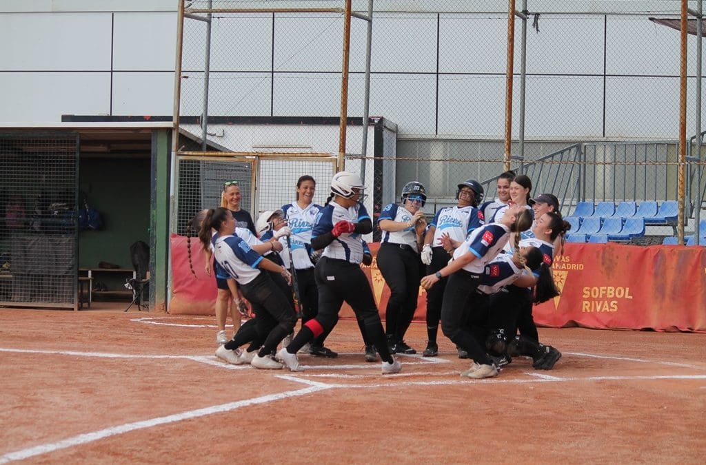 SOFBOL, SSL  FÉNIX VALENCIA   0 – 6   CBS RIVAS OLIVA TÉCNICA (PRIMER PARTIDO)